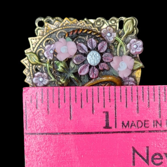 Vintage Montage‎ 1998 Brass Floral Basket Pin Brooch - Picture 2 of 5